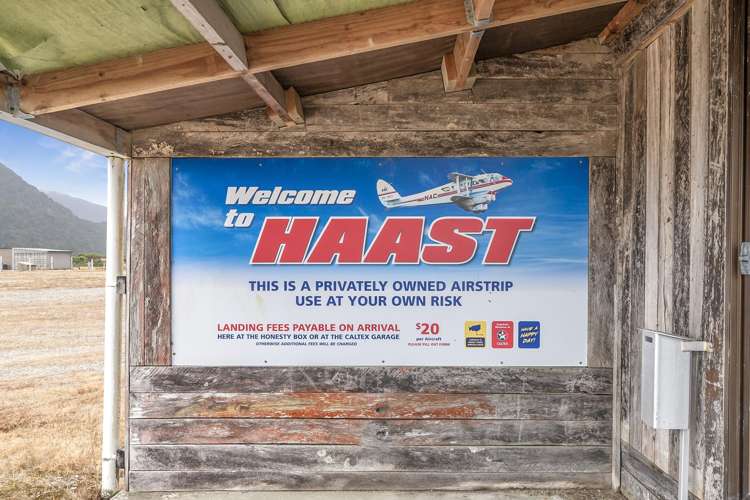 22 Airport Lane Haast_1