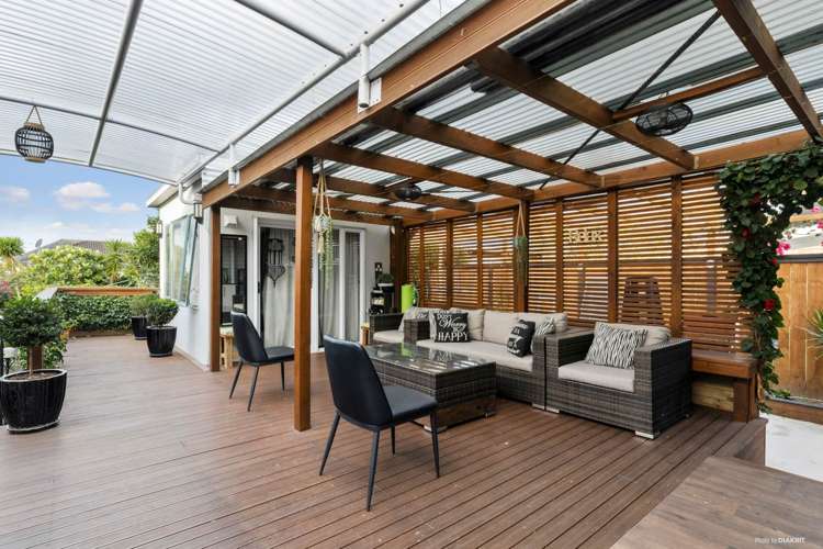 4025 Great North Road Glen Eden_13