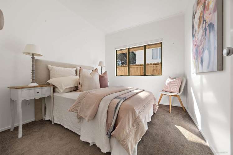 222C Moore Street Howick_11