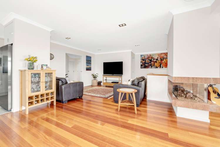 57 Bleakhouse Road Howick_15