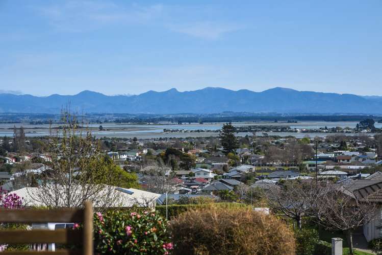 12 Norfolk Place Stoke_20