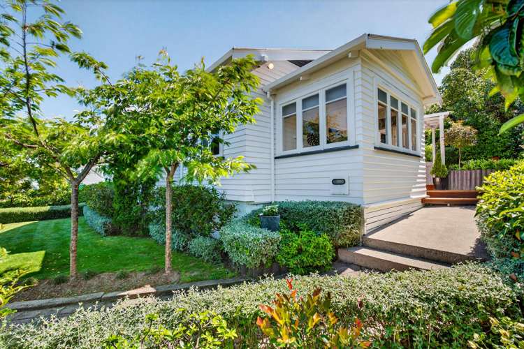 12 Guys Hill Road Hospital Hill_14