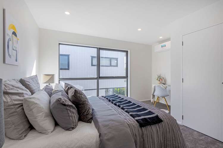 2 - 16 Williamson Avenue Belmont_7