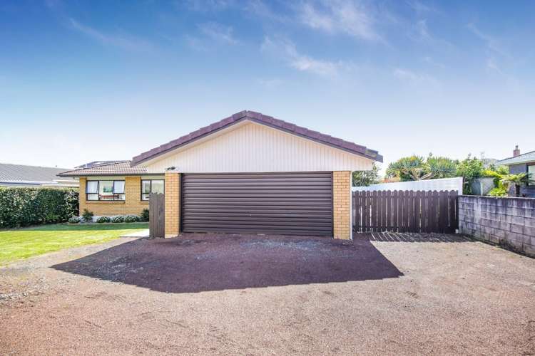 2/210 Te Atatu Road Te Atatu South_19