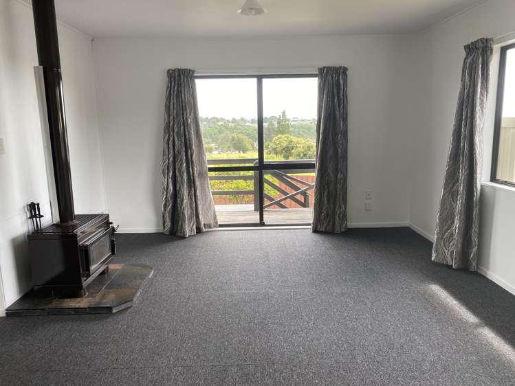 8B Te Arawa Place Welcome Bay_11