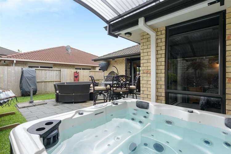 18 Waipuna Grove Welcome Bay_16