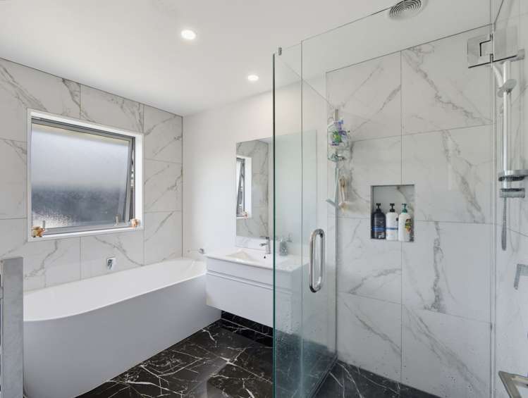 13 Zinnia Way Wigram_17