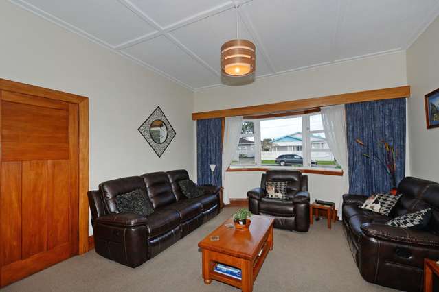 15 Bracken Street Petone_3