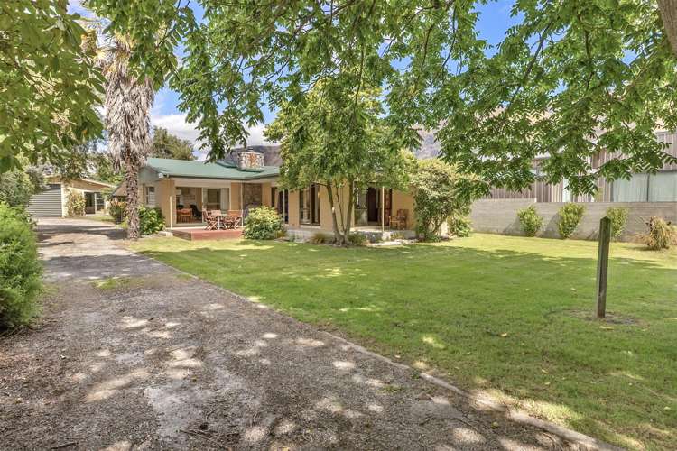 24 Wanaka-Mount Aspiring Road_4