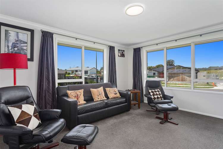 13 Dawn Parade Coastlands_6