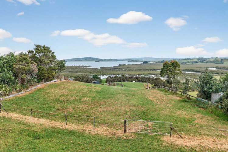 123 Toetoe Road Otaika_17