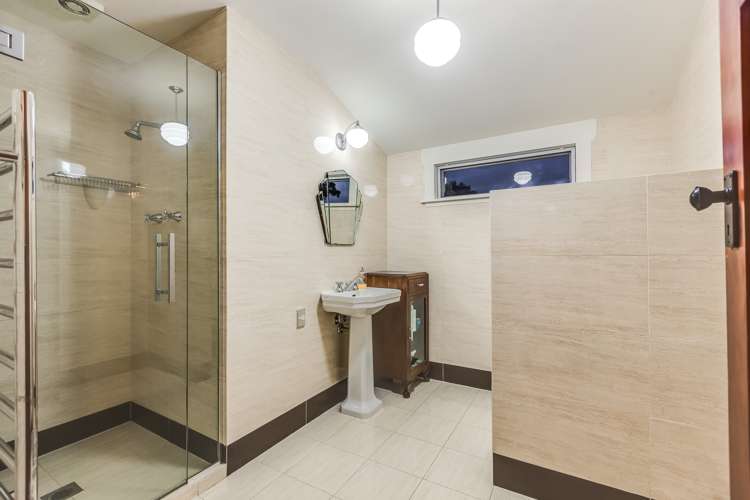 32 Balmoral Road Epsom_16