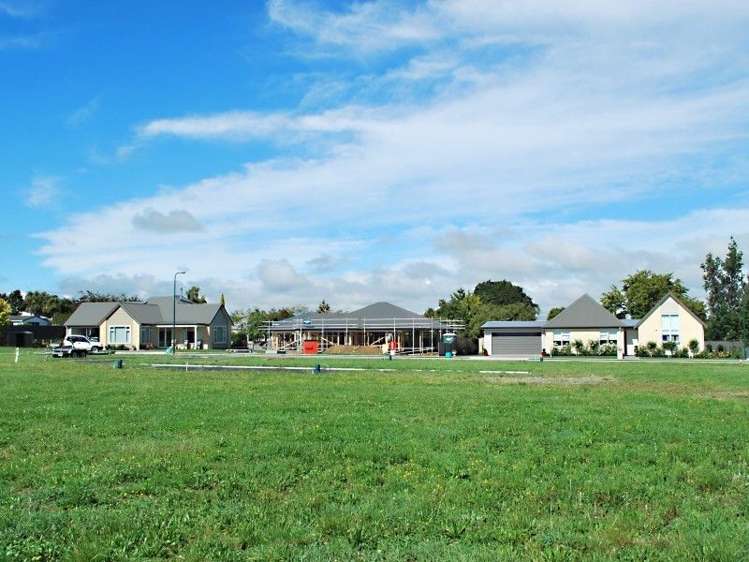 33 Tarata Grove Masterton_9