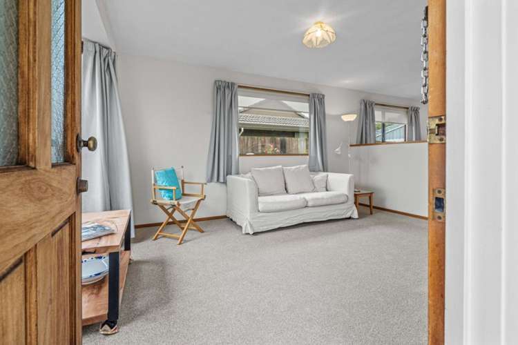 4b Dumfries Drive Hei Hei_14