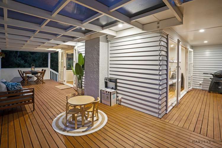 14 Willowbrook Place Titirangi_13