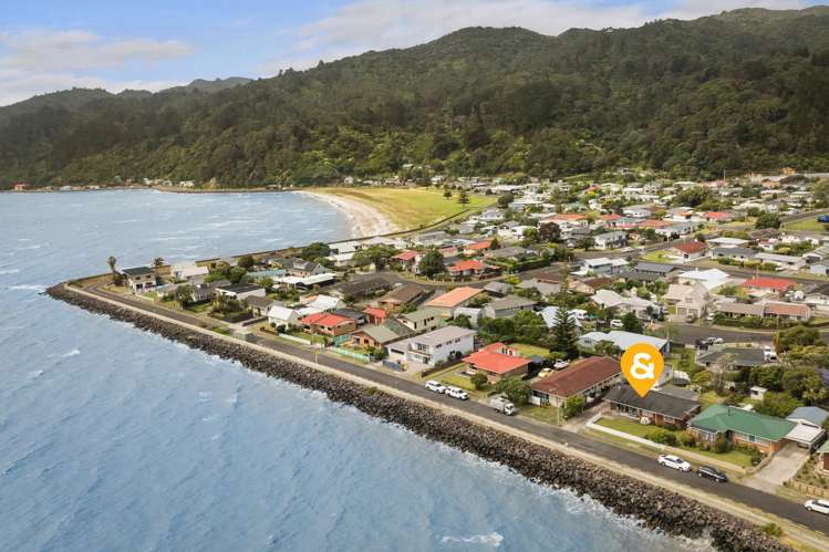 435 Fergusson Drive Thames_29