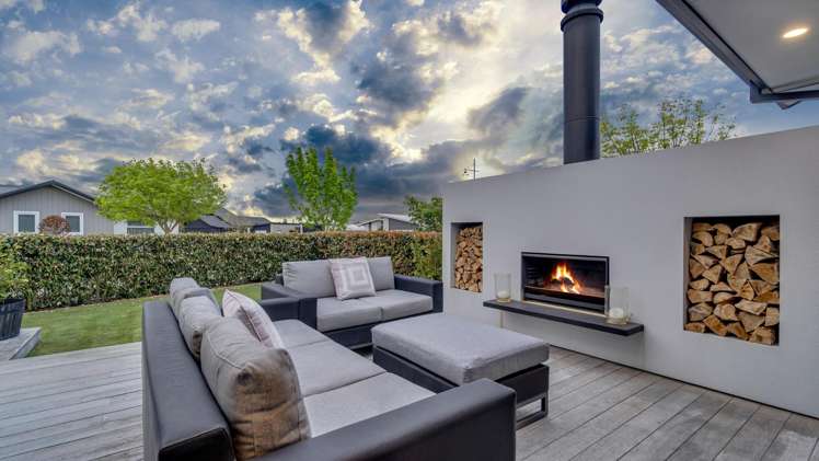 52 The Esplanade Pegasus_1