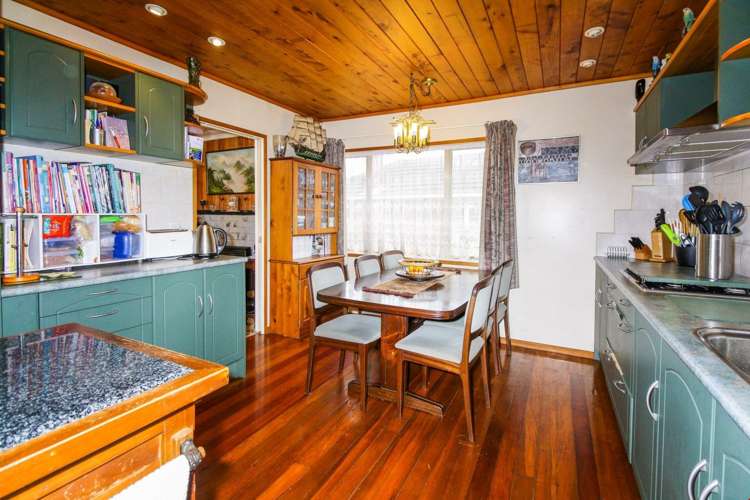 24 Toru Street Te Atatu Peninsula_7