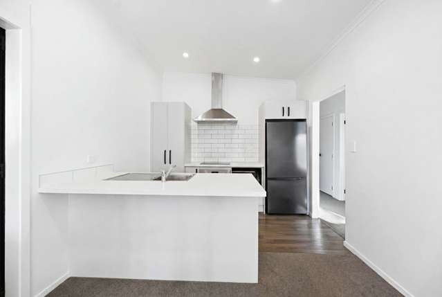 2/1087 Heaphy Terrace Fairfield_2