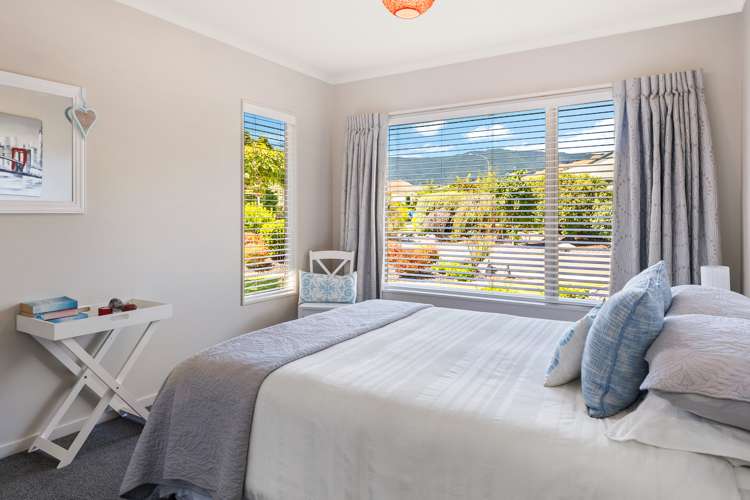 2 Heritage Crescent Richmond_13