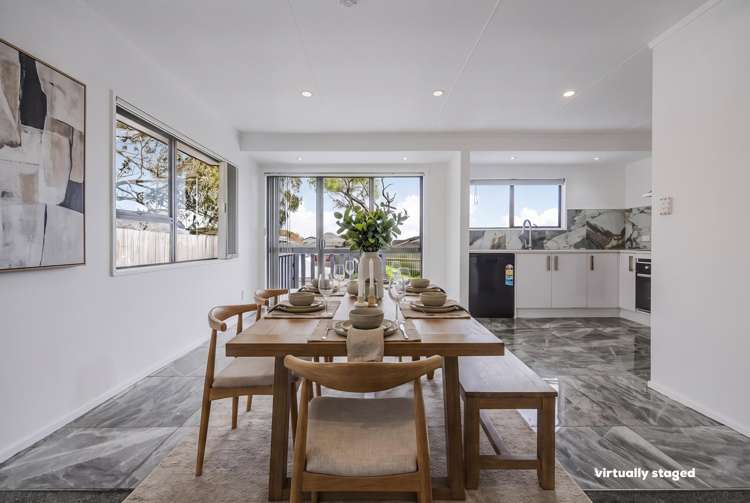 1/18 Frobisher Way Clendon Park_9