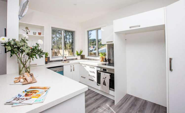 3b Sidlaw Street Strathmore Park_2