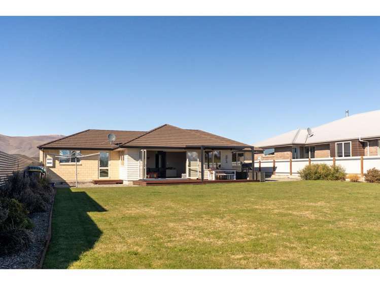 4 Lakeland Avenue Twizel_29