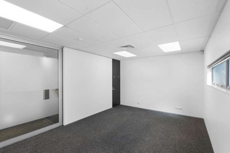 14/2 Barry Hogan Place Riccarton_8