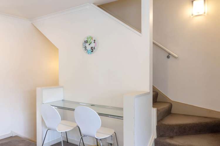 79/305 Evans Bay Parade Hataitai_6