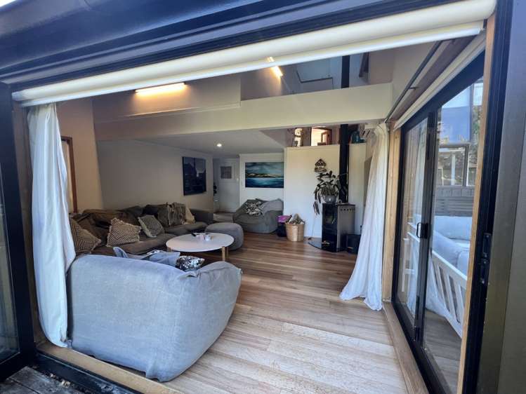 23 Telephone Road Birkenhead_11