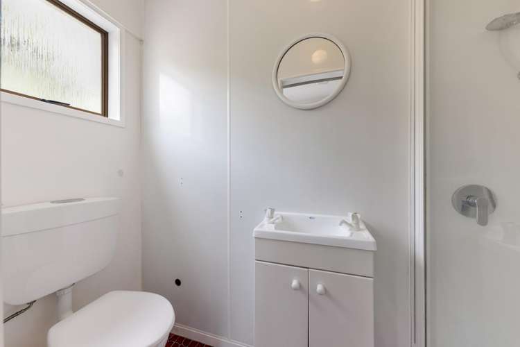 67 Daffodil Street Titirangi_15