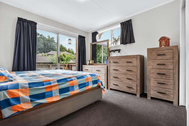 1/16 Sunset Street Hilltop_8