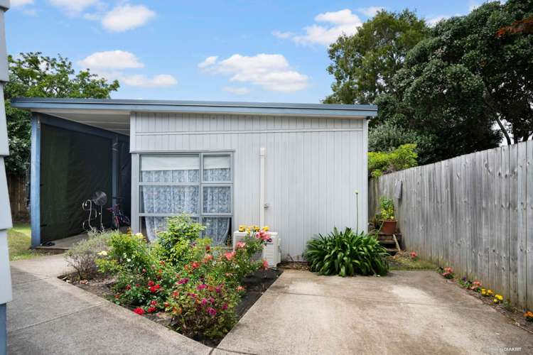 207 Gills Road Half Moon Bay_16