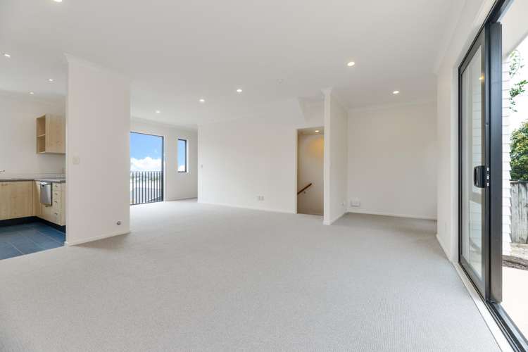 19/69 Target Road Totara Vale_17