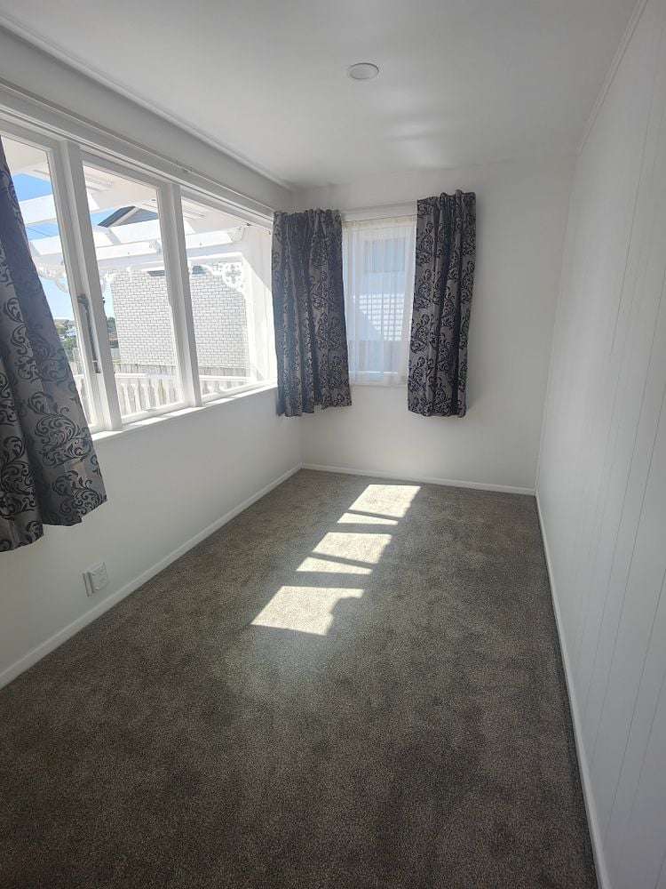 8 Revel Avenue Mount Roskill_7