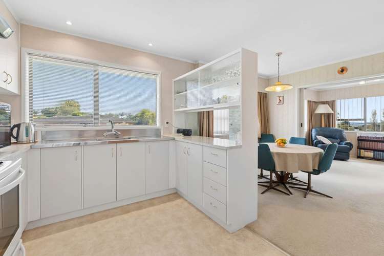 1/131 Glenmore Road Sunnyhills_8