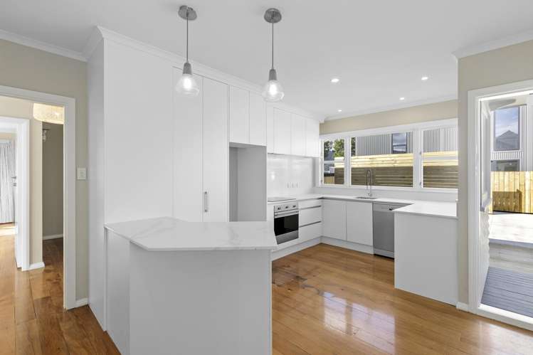 894b High Street Avalon_15