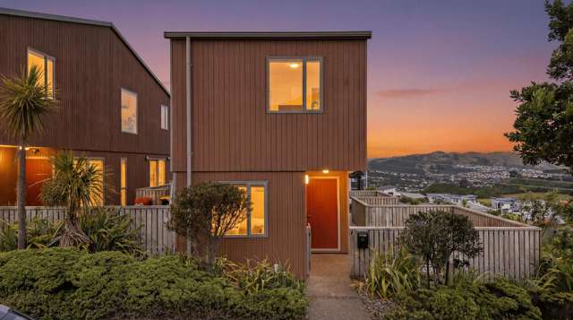 The Perfect Fit: Standalone Two Bedroom with Study!