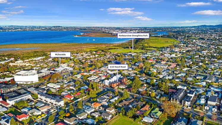 5/10 Yeovil Road Te Atatu Peninsula_15