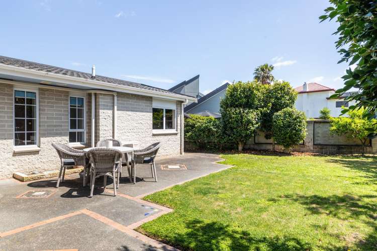 37 Ngarimu Crescent Taradale_25