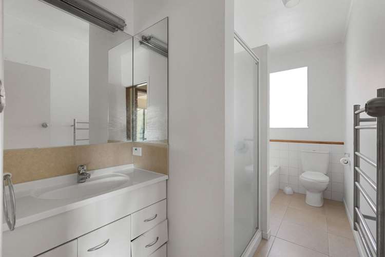 7 Puketea Street Blockhouse Bay_13