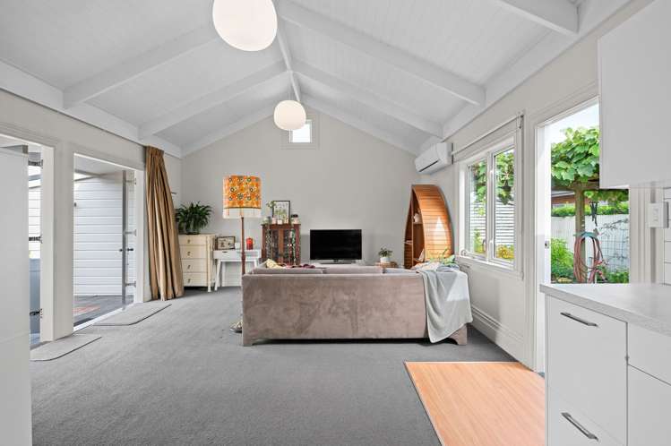 31 Naylor Street Hamilton East_2