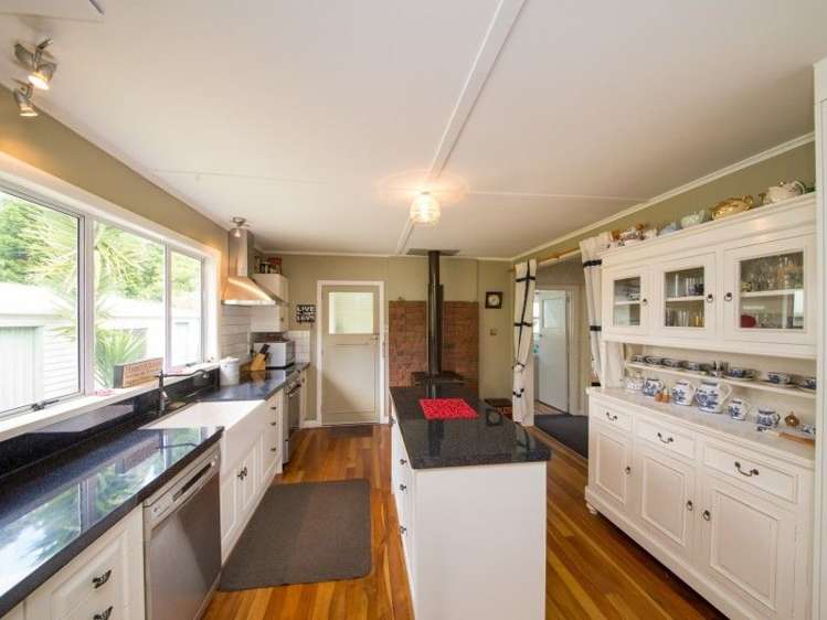 1112 Rangiotu Road Rangiotu_6