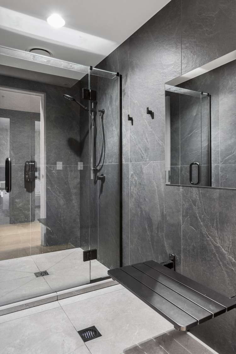 213 Tuam Street City Centre_12