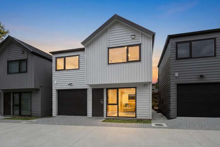 58C Fitzherbert Avenue West Harbour_0