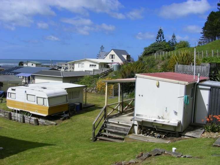 60a Akitio Esplanade Pongaroa_2