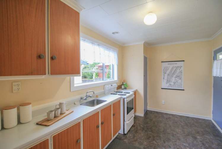 8b Charles Street Grasmere_7