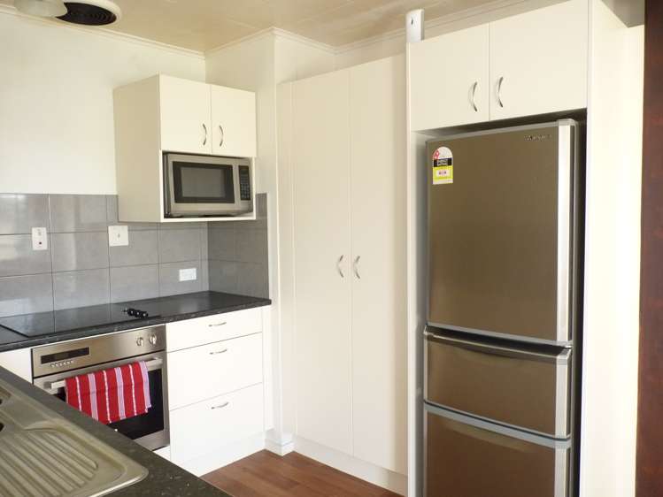 7/412 Avenue Road West Hastings_4