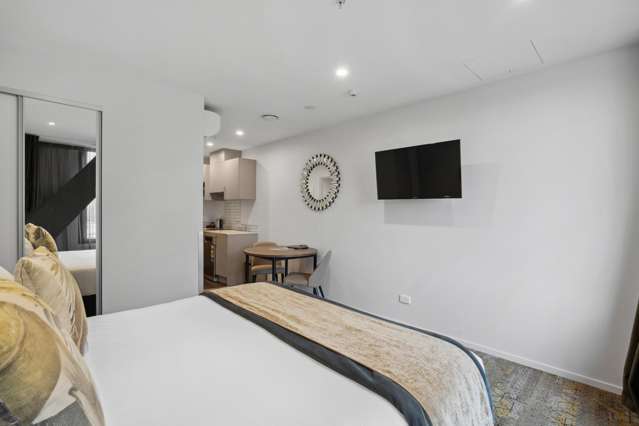 Unit 11 (Door 003) LQ, 18 Mountain Ash Drive Frankton_2