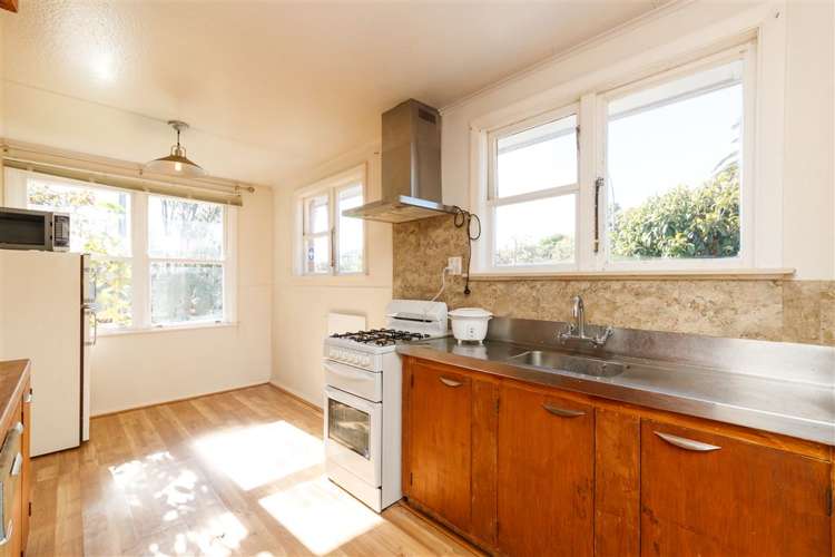 170 Botanical Road Takaro_5